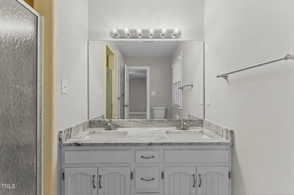 8112 Running Cedar Trail Raleigh NC 27615