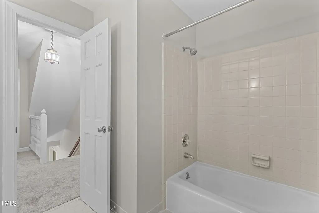 8112 Running Cedar Trail Raleigh NC 27615