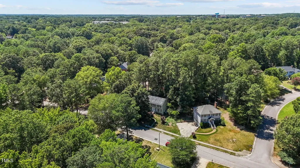 8112 Running Cedar Trail Raleigh NC 27615