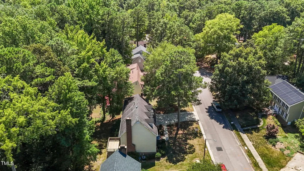 8112 Running Cedar Trail Raleigh NC 27615
