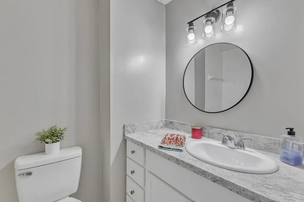 2430 Condor Court Raleigh NC 27615