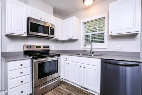 304 Walbury Drive Knightdale NC 27545