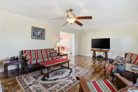 461 Ralph Dail Road Mount Olive NC 28365