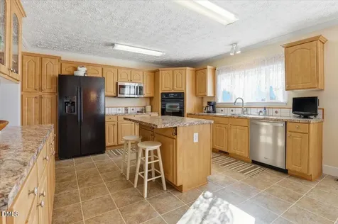 461 Ralph Dail Road Mount Olive NC 28365
