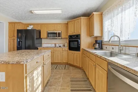 461 Ralph Dail Road Mount Olive NC 28365