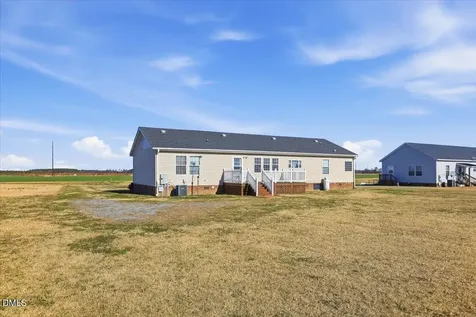 461 Ralph Dail Road Mount Olive NC 28365