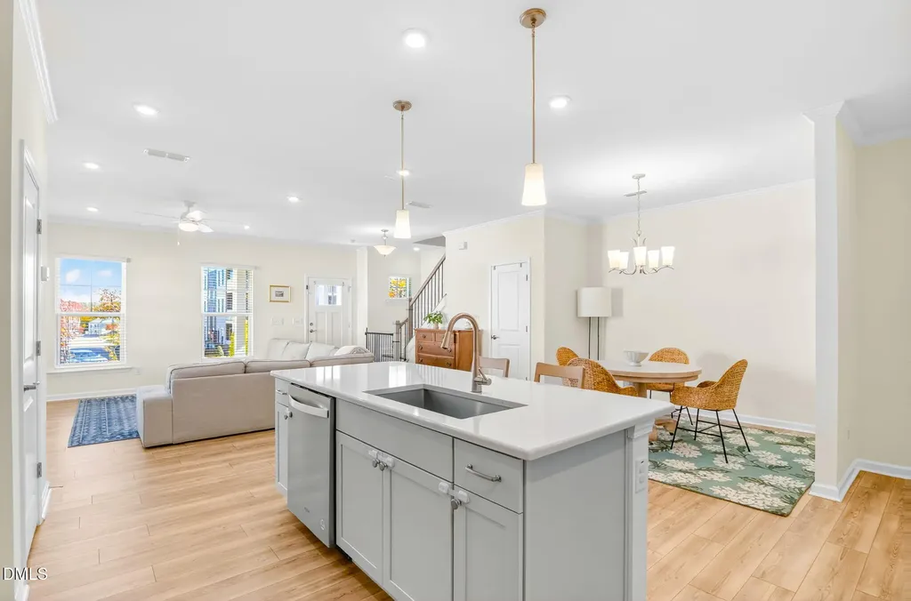 1208 S Franklin Street Wake Forest NC 27587