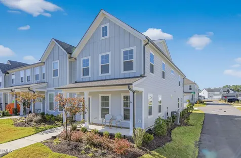 1208 S Franklin Street Wake Forest NC 27587