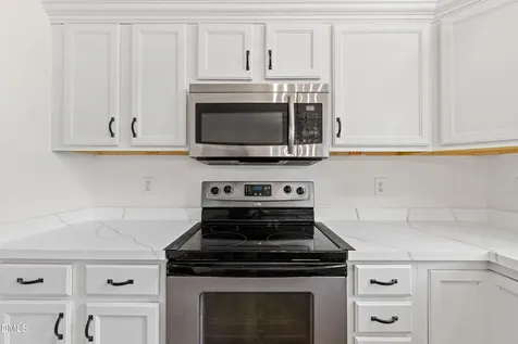 913 E Sanders Street Four Oaks NC 27524