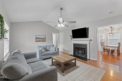 913 E Sanders Street Four Oaks NC 27524
