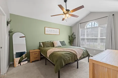 913 E Sanders Street Four Oaks NC 27524