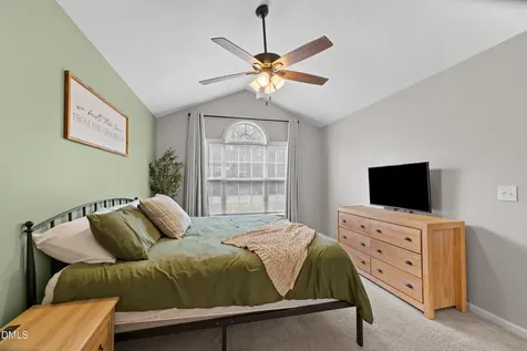 913 E Sanders Street Four Oaks NC 27524
