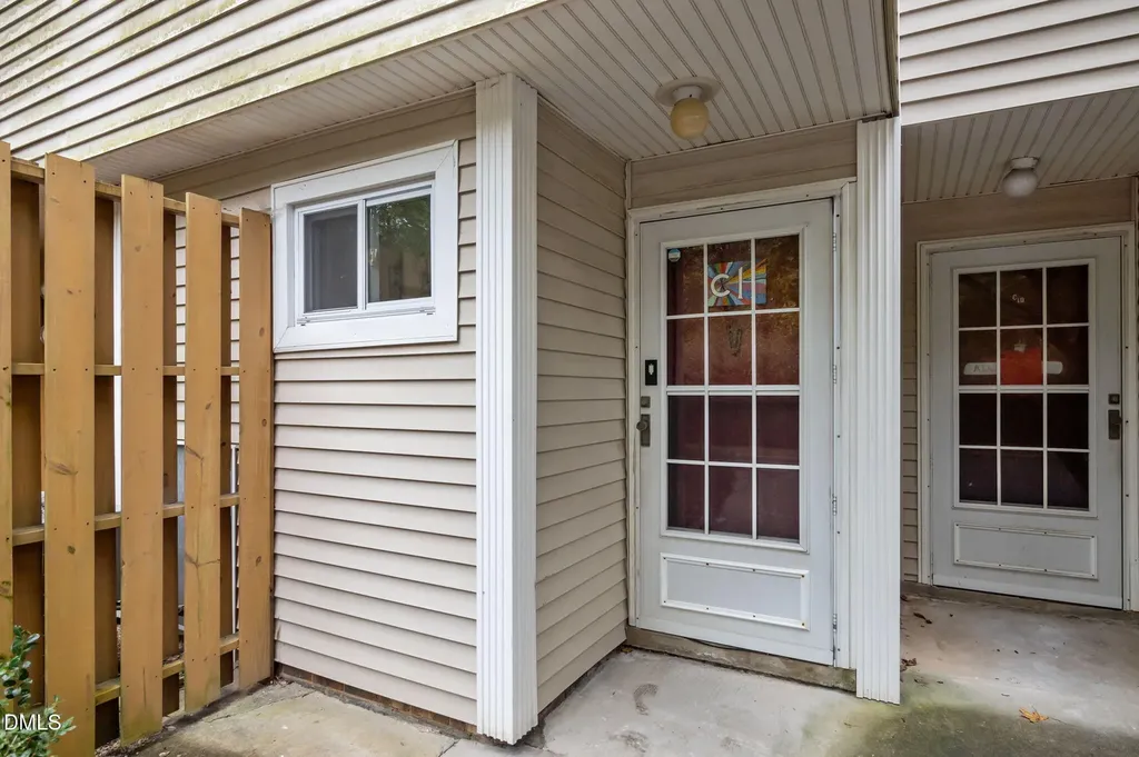 220 Elizabeth Street Chapel Hill NC 27514