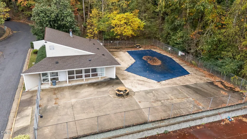 220 Elizabeth Street Chapel Hill NC 27514