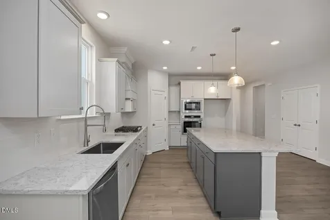 729 Dragonfly Pond Way Wake Forest NC 27587