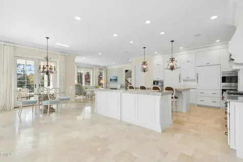 1015 Venetian Court Cary NC 27518