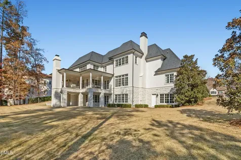 1015 Venetian Court Cary NC 27518
