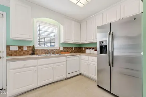 305 River Birch Run Coats NC 27521