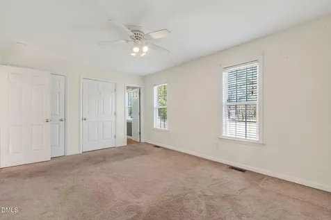 305 River Birch Run Coats NC 27521