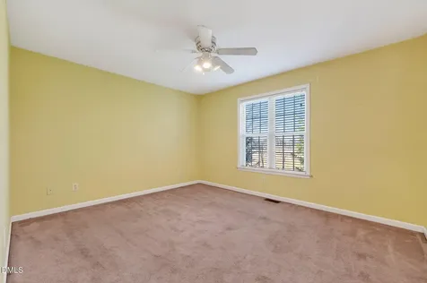 305 River Birch Run Coats NC 27521