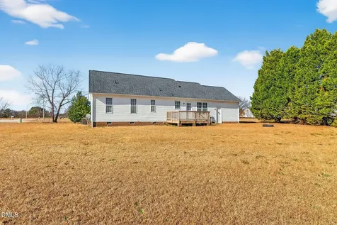 305 River Birch Run Coats NC 27521