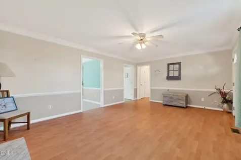 305 River Birch Run Coats NC 27521