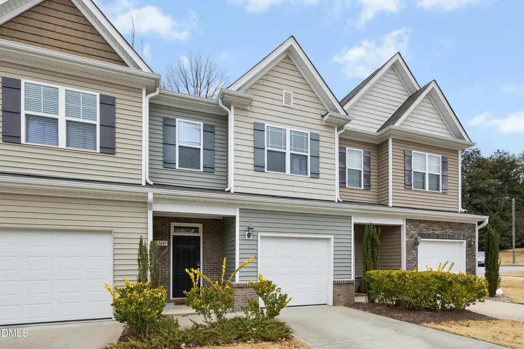3645 Water Mist Lane Raleigh NC 27604