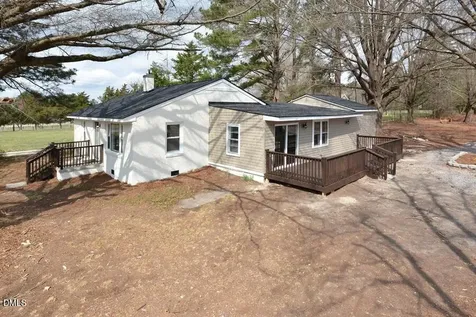 2105 Newton Dairy Road Henderson NC 27537