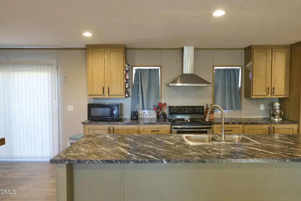88 Stardust Lane Selma NC 27576
