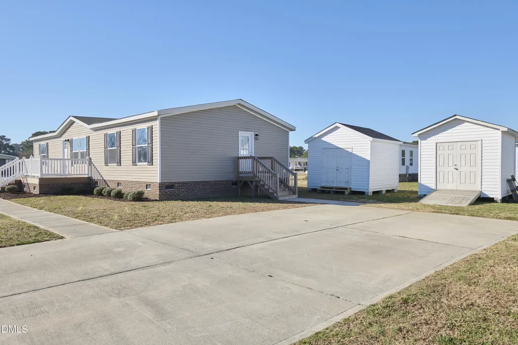 88 Stardust Lane Selma NC 27576