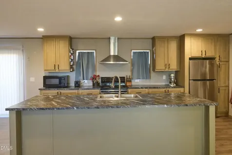 88 Stardust Lane Selma NC 27576