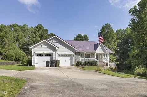 1046 Ponderosa Trail Cameron NC 28326