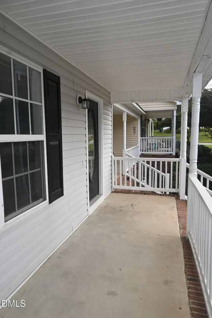 208 Wimbledon Court Clayton NC 27520