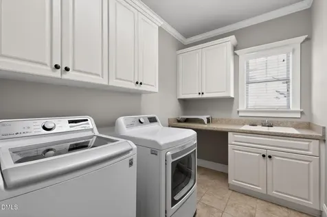 2601 Whistleberry Court Apex NC 27539