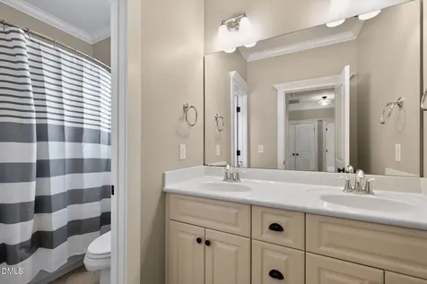 2601 Whistleberry Court Apex NC 27539