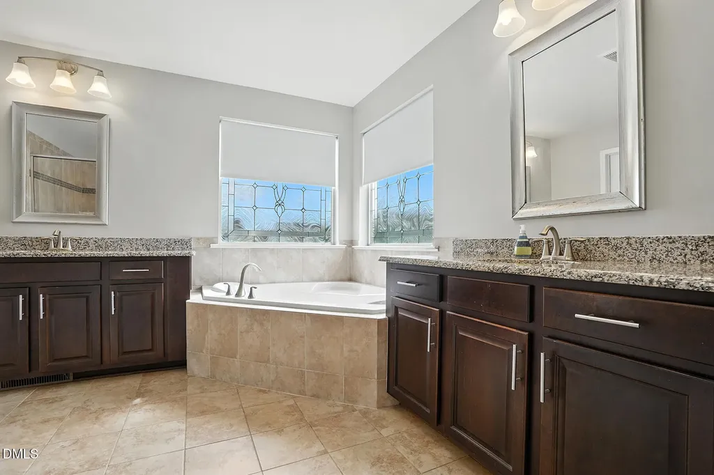 1009 Artis Town Lane Morrisville NC 27560