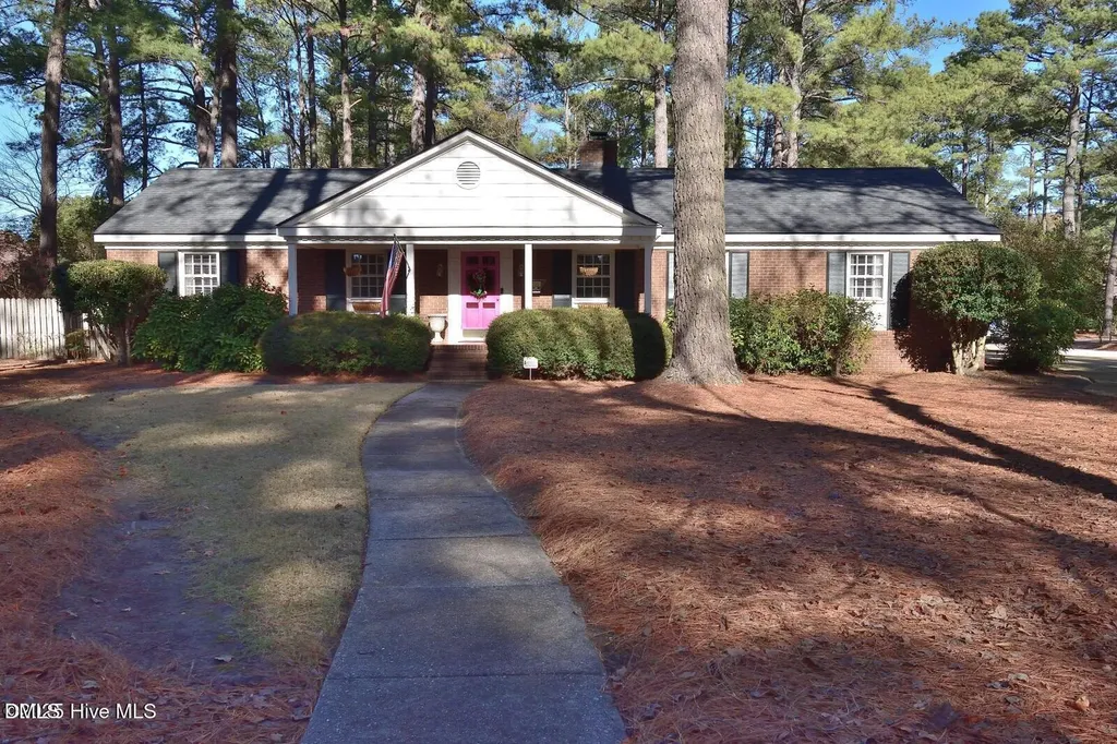 3216 Woodlawn Road Rocky Mount NC 27804
