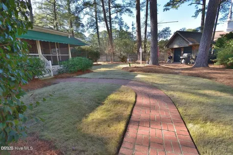 3216 Woodlawn Road Rocky Mount NC 27804