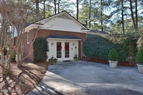 3216 Woodlawn Road Rocky Mount NC 27804