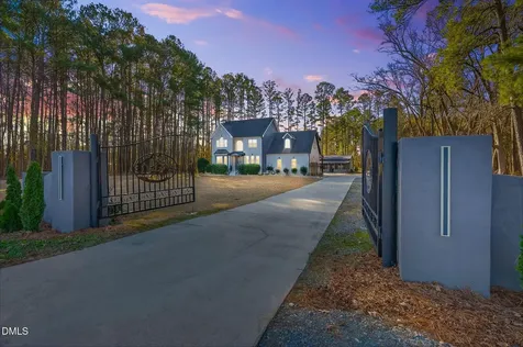 3486 Highway 70 Smithfield NC 27577