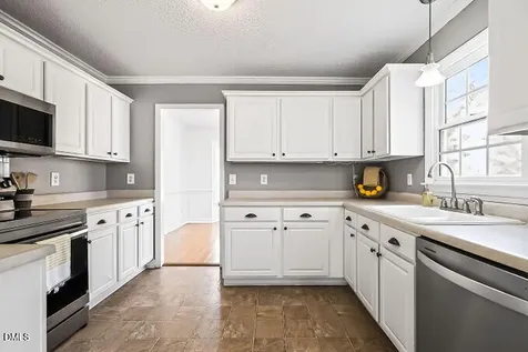 6733 Oviedo Drive Raleigh NC 27603