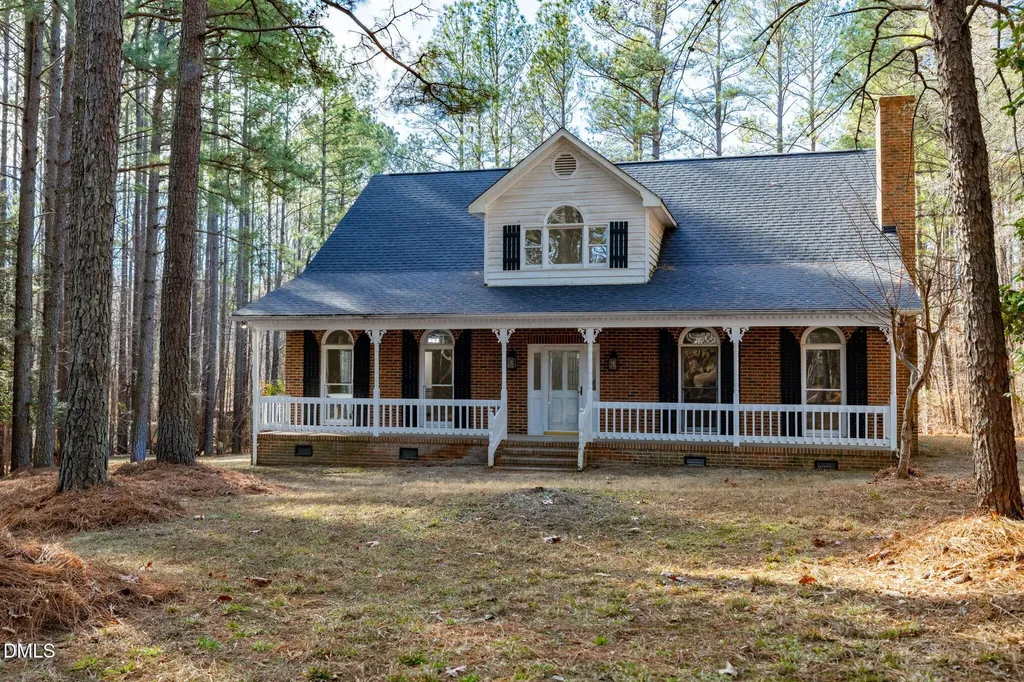 892 Franklin Lane Henderson NC 27537