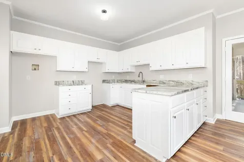 892 Franklin Lane Henderson NC 27537