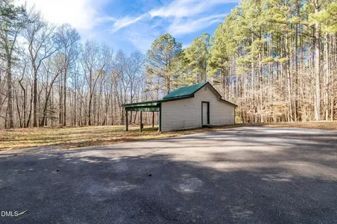 892 Franklin Lane Henderson NC 27537