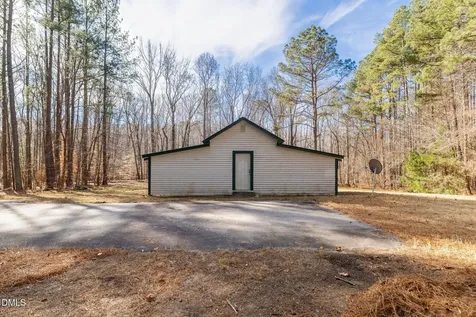 892 Franklin Lane Henderson NC 27537