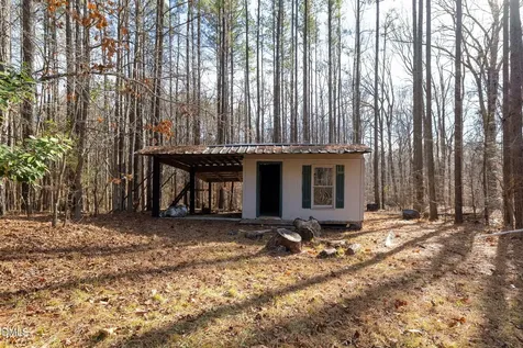 892 Franklin Lane Henderson NC 27537
