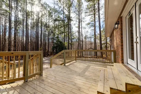892 Franklin Lane Henderson NC 27537