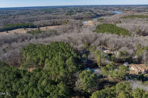 892 Franklin Lane Henderson NC 27537