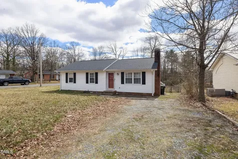 825 Parkwood Street Burlington NC 27215