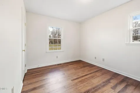825 Parkwood Street Burlington NC 27215